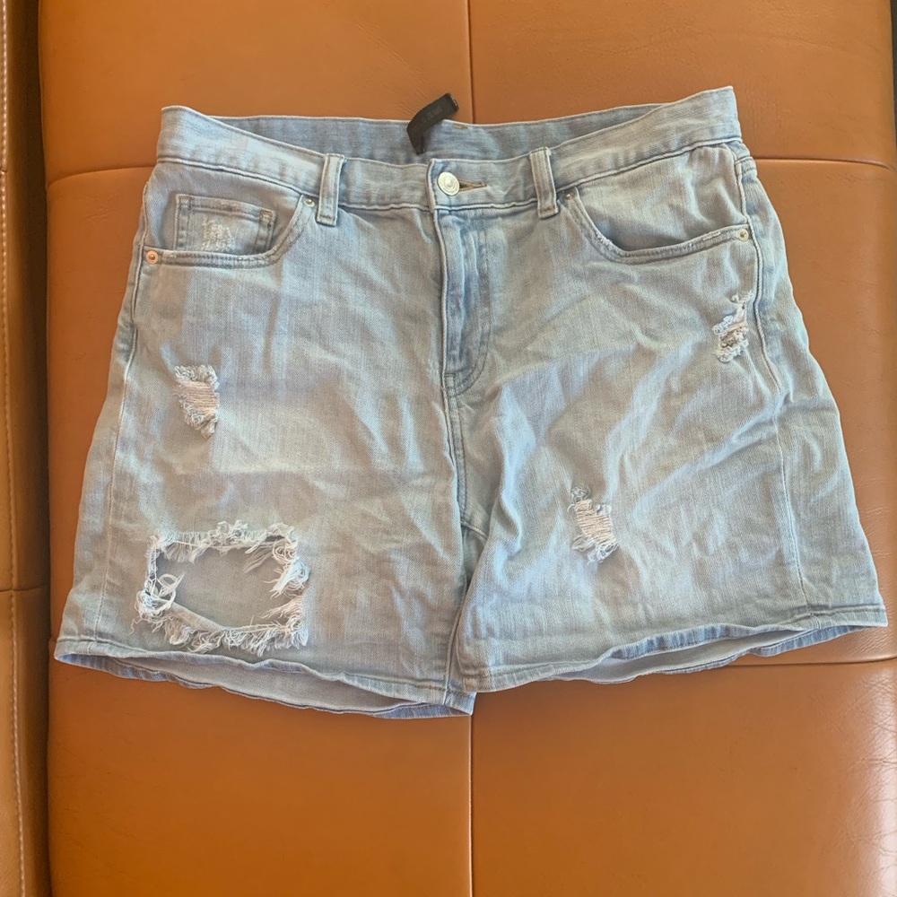Uniqlo light blue jean shorts